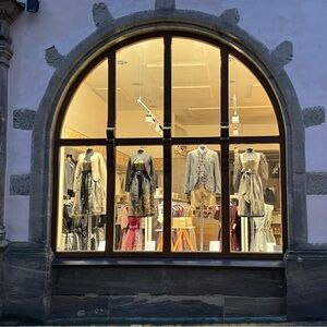 Meet your Posher, Ida